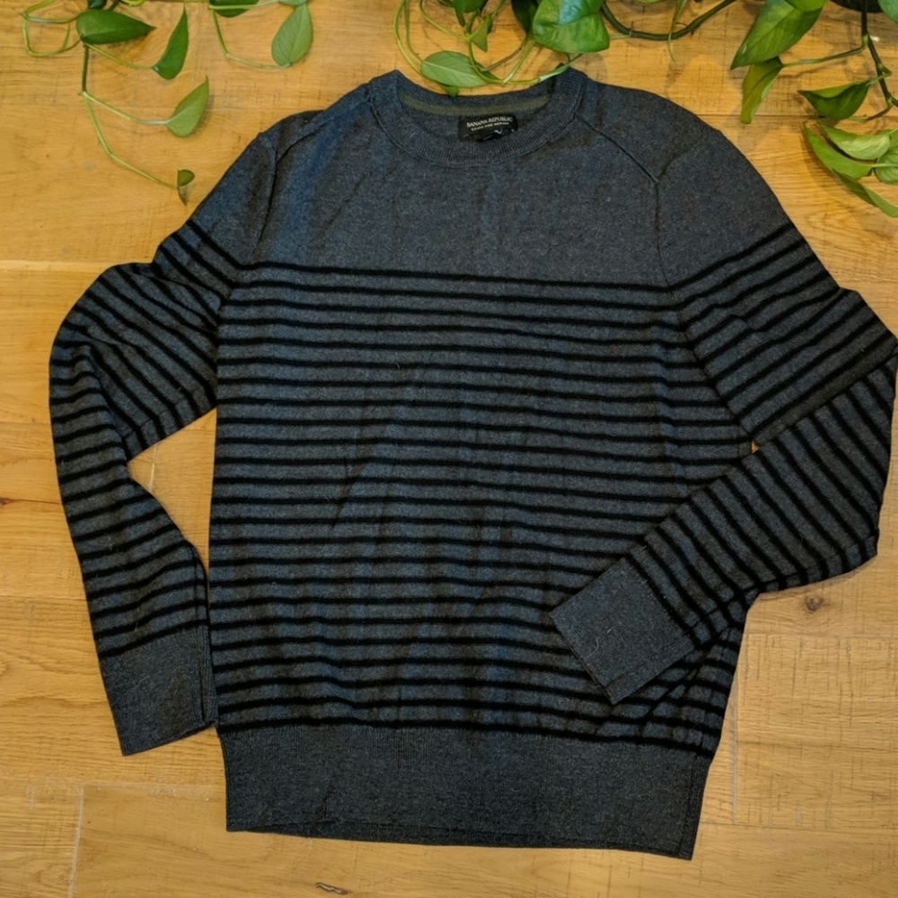 Banana Republic Extra Fine Merino